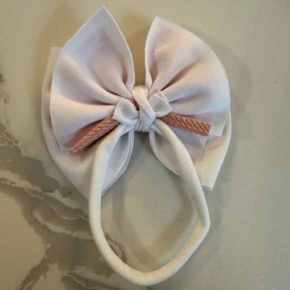 Toddler/Baby Girl Easter Bunny Headwrap Bow on Nylon Like New - Picture 2 of 3